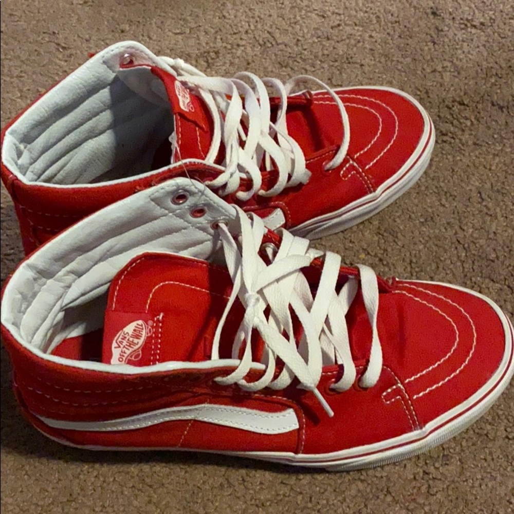 Shoes - Picture 2 of 4